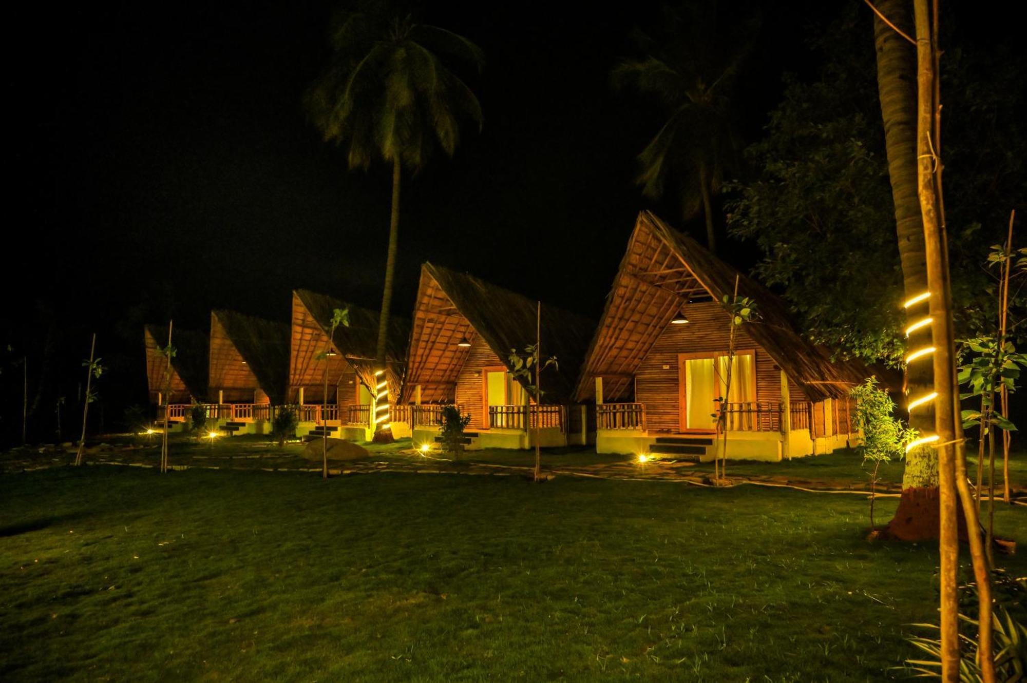 Tamarind Tree Way Side Amenities Hotel Hospet Luaran gambar