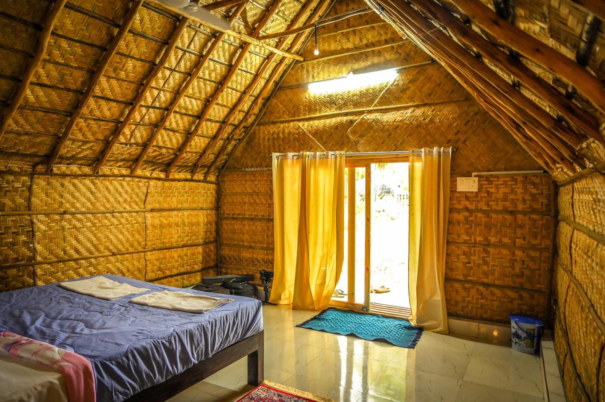 Tamarind Tree Way Side Amenities Hotel Hospet Luaran gambar